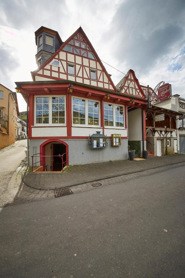 Gaestehaus Zur Traube Reil Luaran gambar