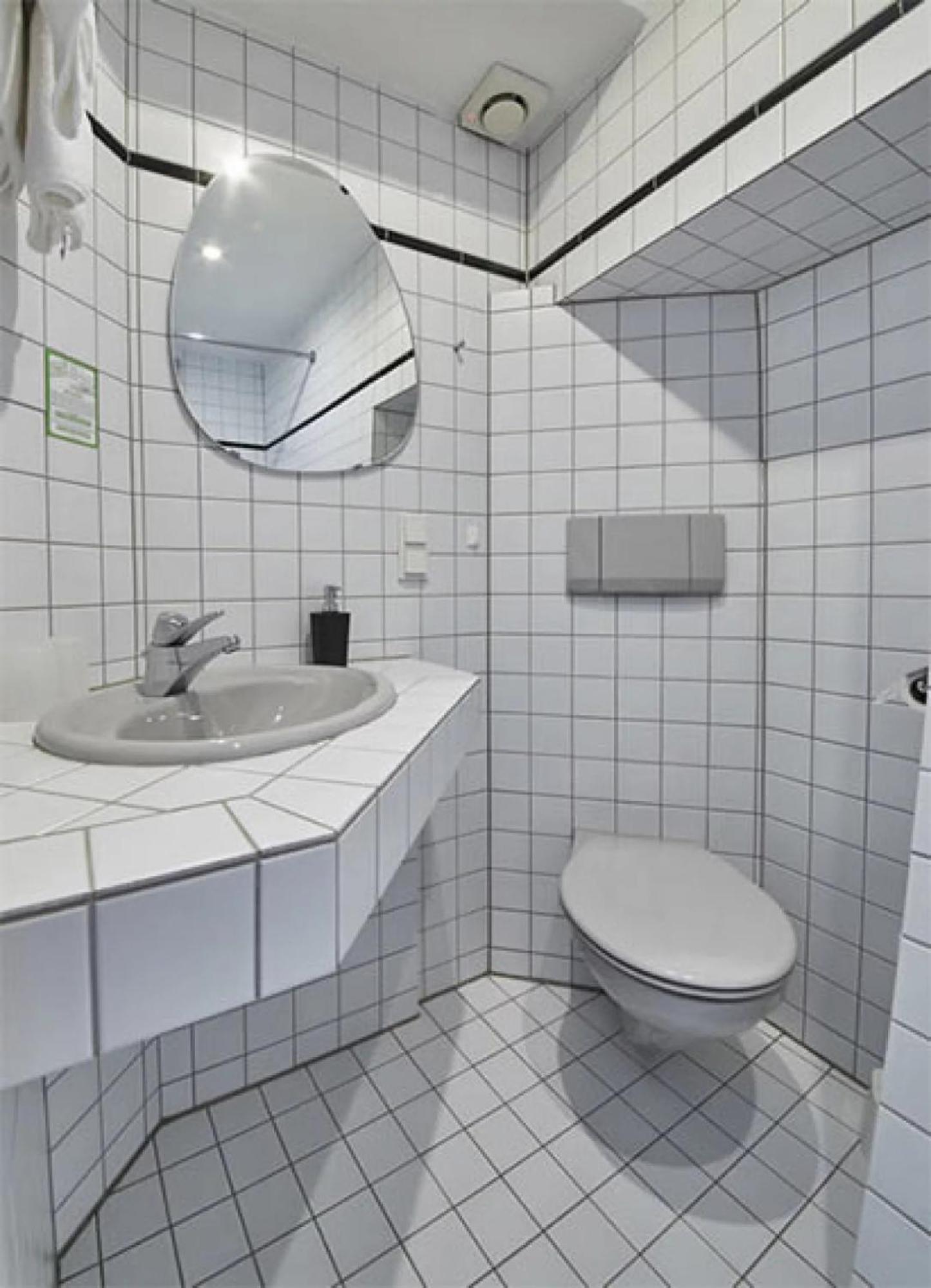 Gaestehaus Zur Traube Reil Luaran gambar
